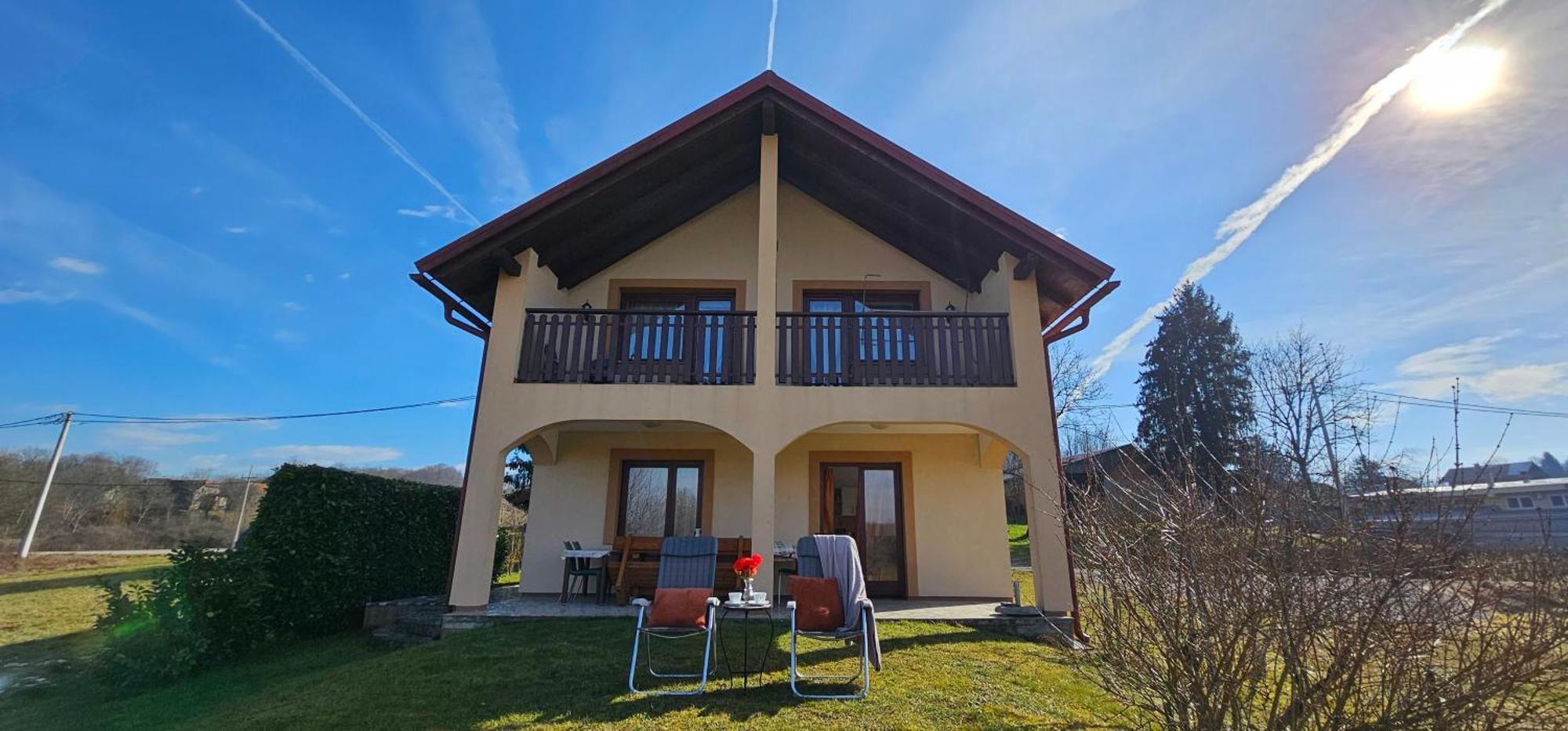 Holiday House And Apartments Vale Duga Resa Bagian luar foto